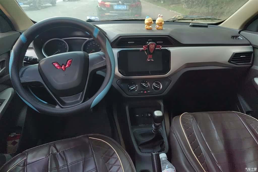 Wuling Hongguang, 2021 12