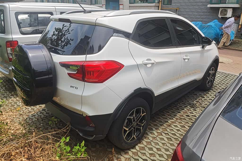 BYD Yuan, 2022 3