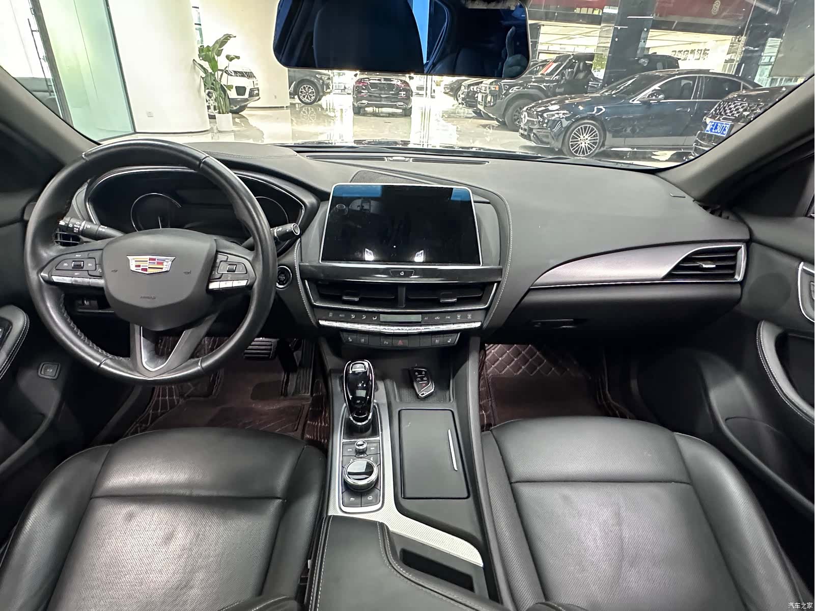 Cadillac CT5, 2022 11