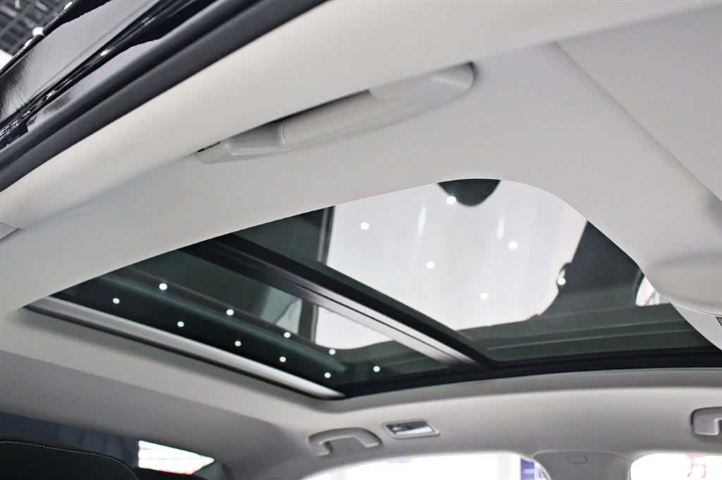 Volkswagen Passat, 2024 9