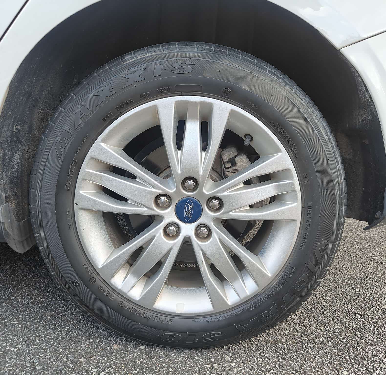 Ford Focus, 2013 9