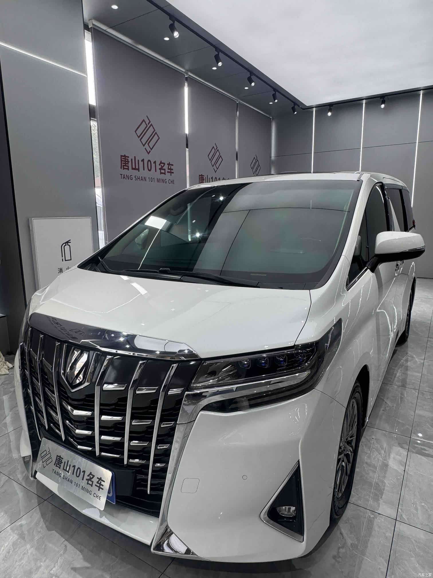 Toyota Alphard, 2019 7