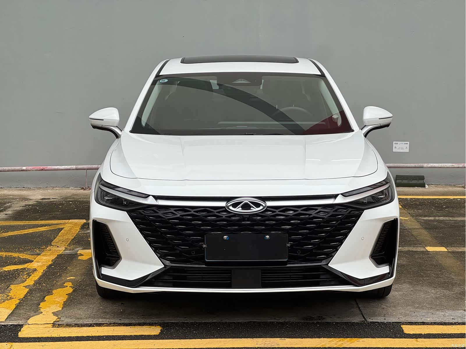 Chery Arrizo 8, 2024 2