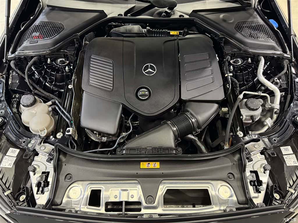 Mercedes-Benz E-Class, 2024 12