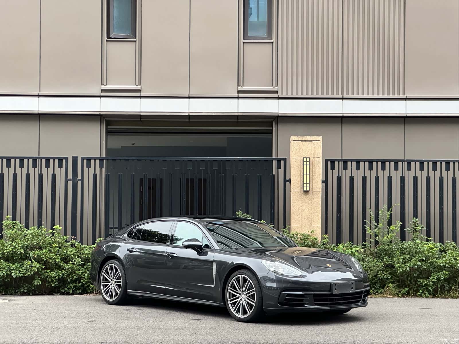 Porsche Panamera, 2019 3