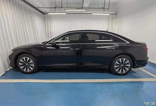 Audi A6L, 2020 3
