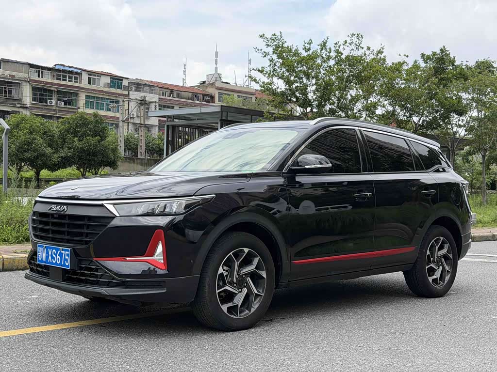 Dongfeng AX7
