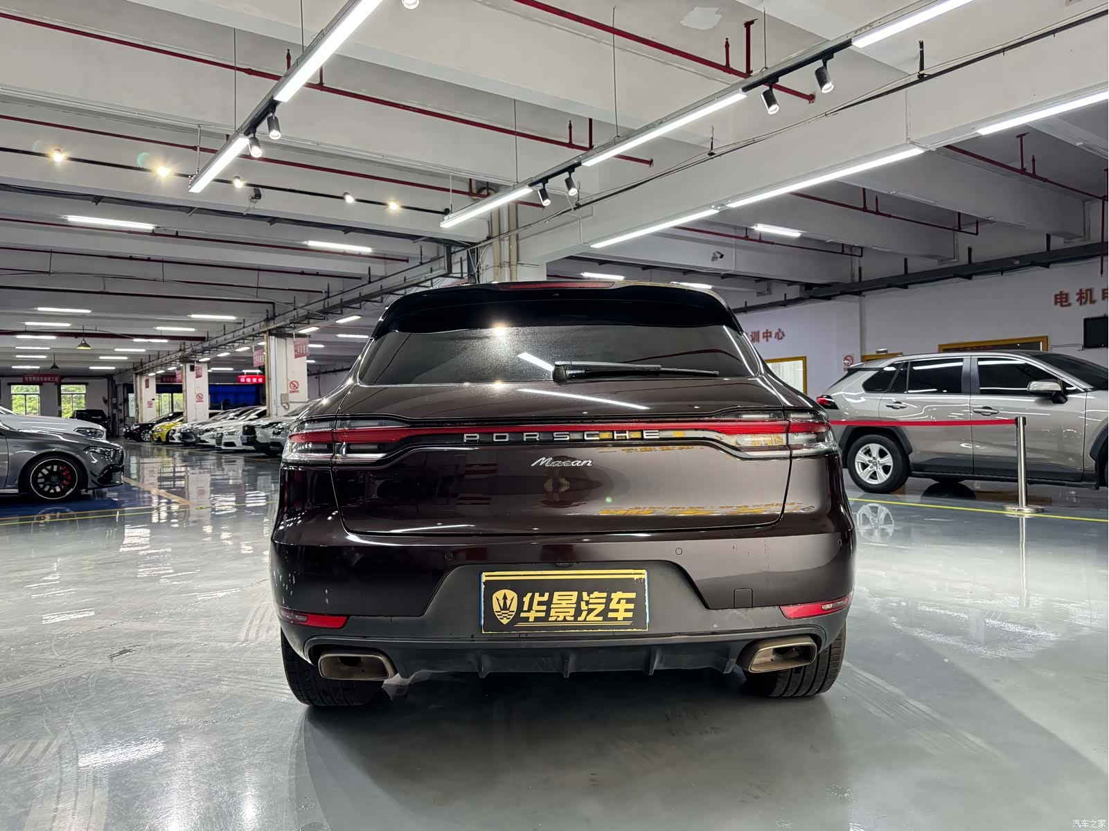 Porsche Macan, 2019 все фото