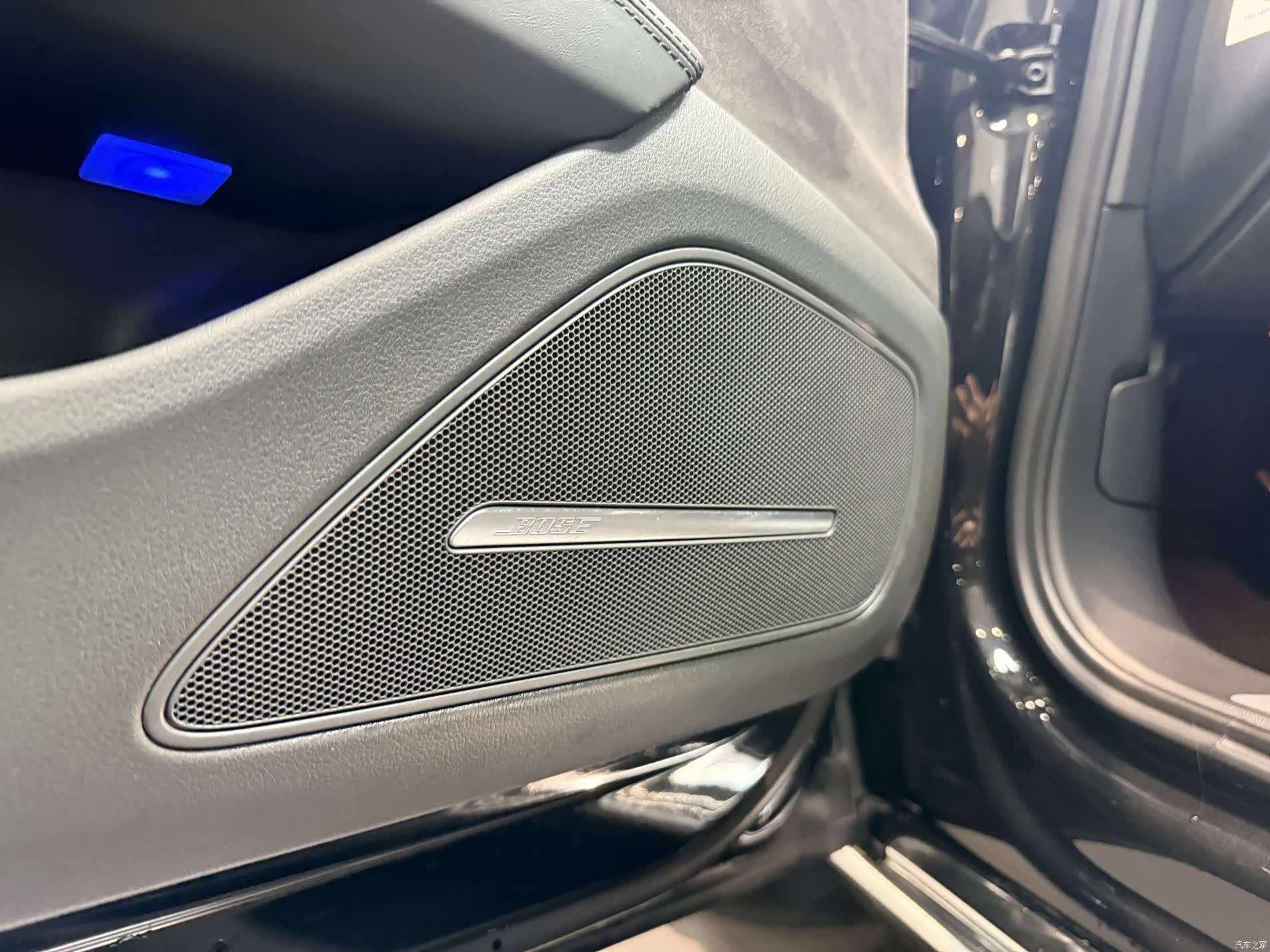 Audi A8L, 2015 12