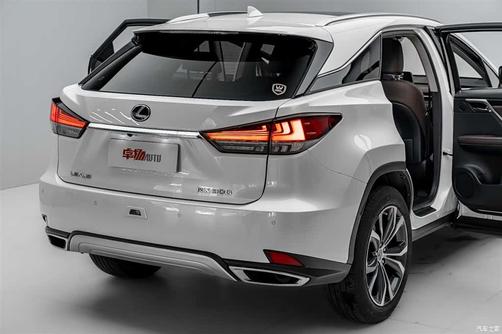 Lexus RX, 2021 39