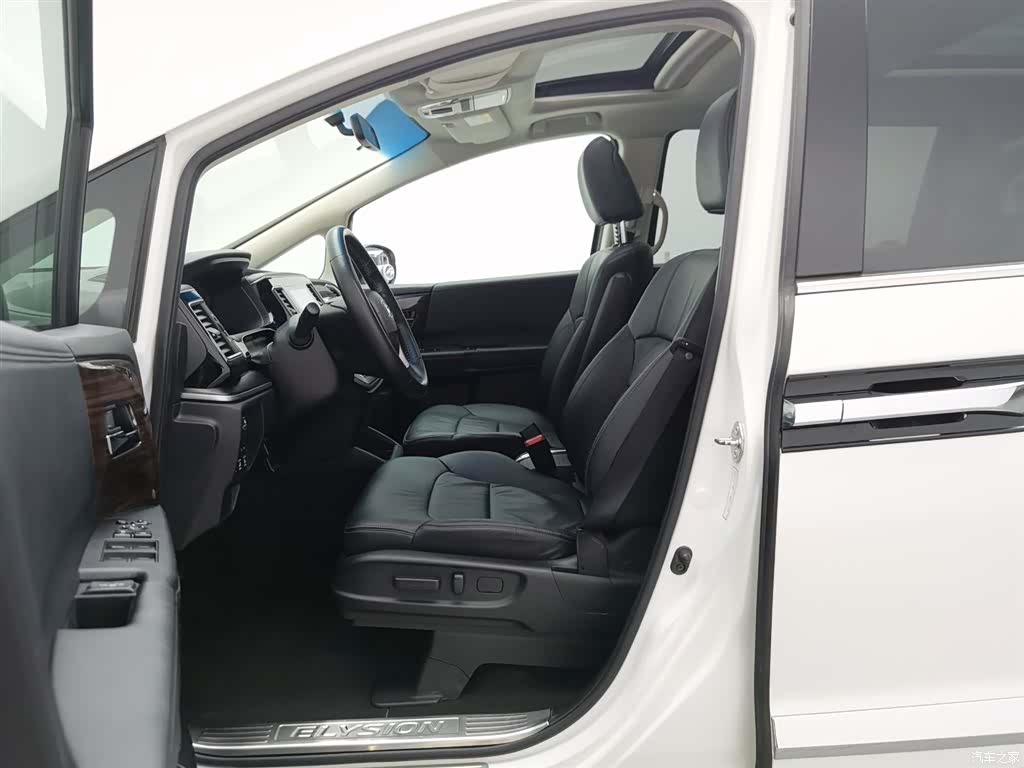 Honda Elysion, 2017 10