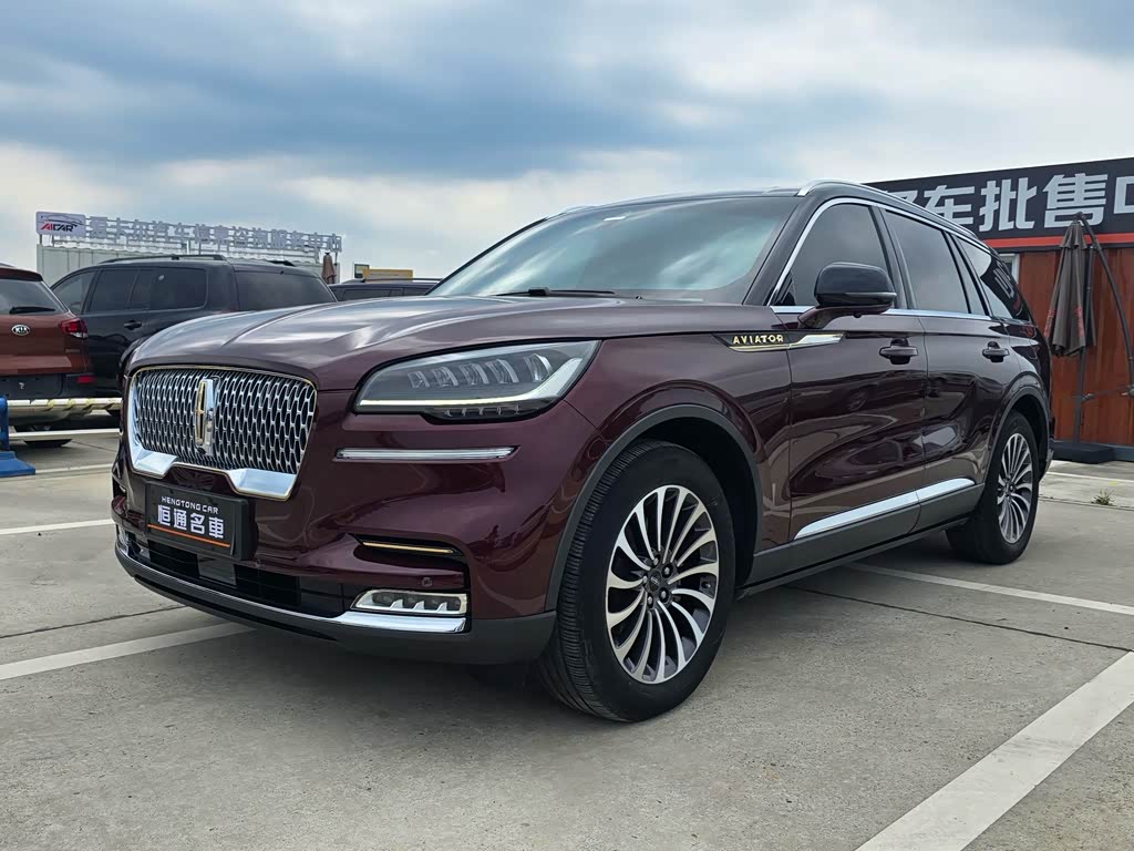 Lincoln Aviator