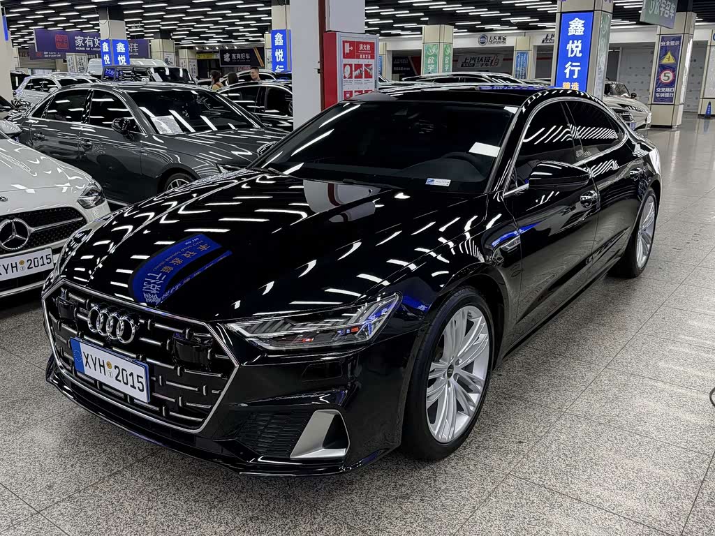 Audi A7L