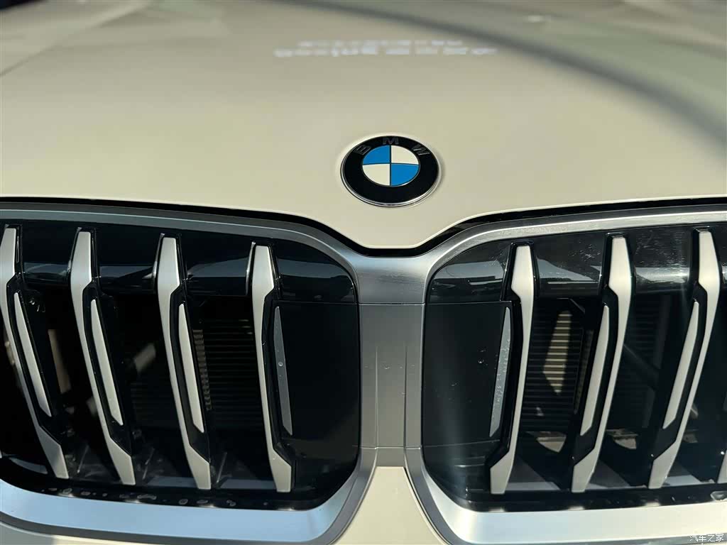 BMW X1, 2023 12