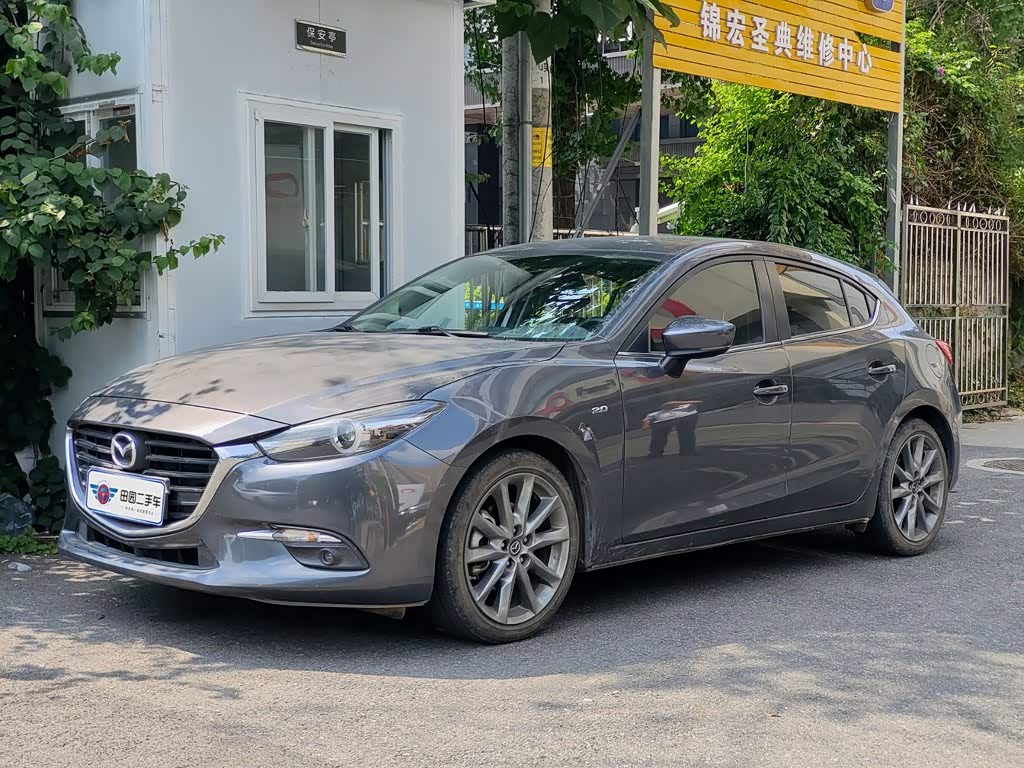 Mazda 3