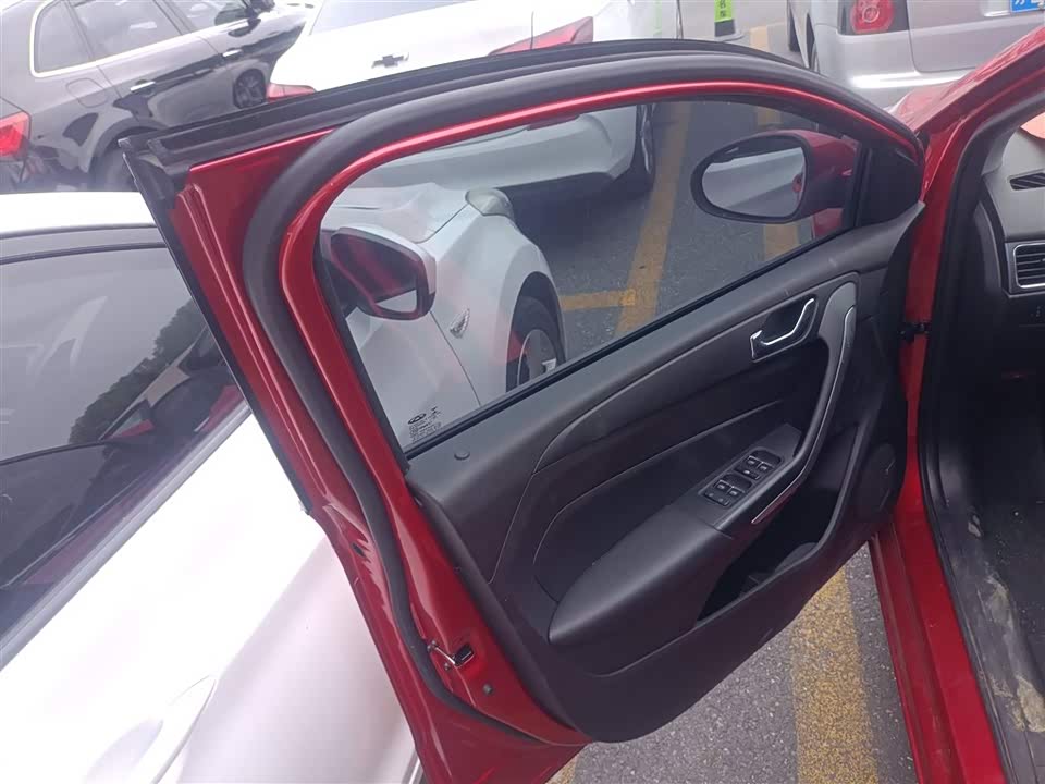 Chery Arrizo 5 Chery Arrizo 5