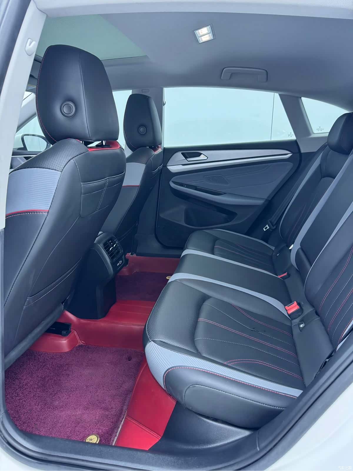 Volkswagen Lamando, 2023 11