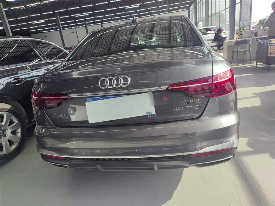 Audi A4L