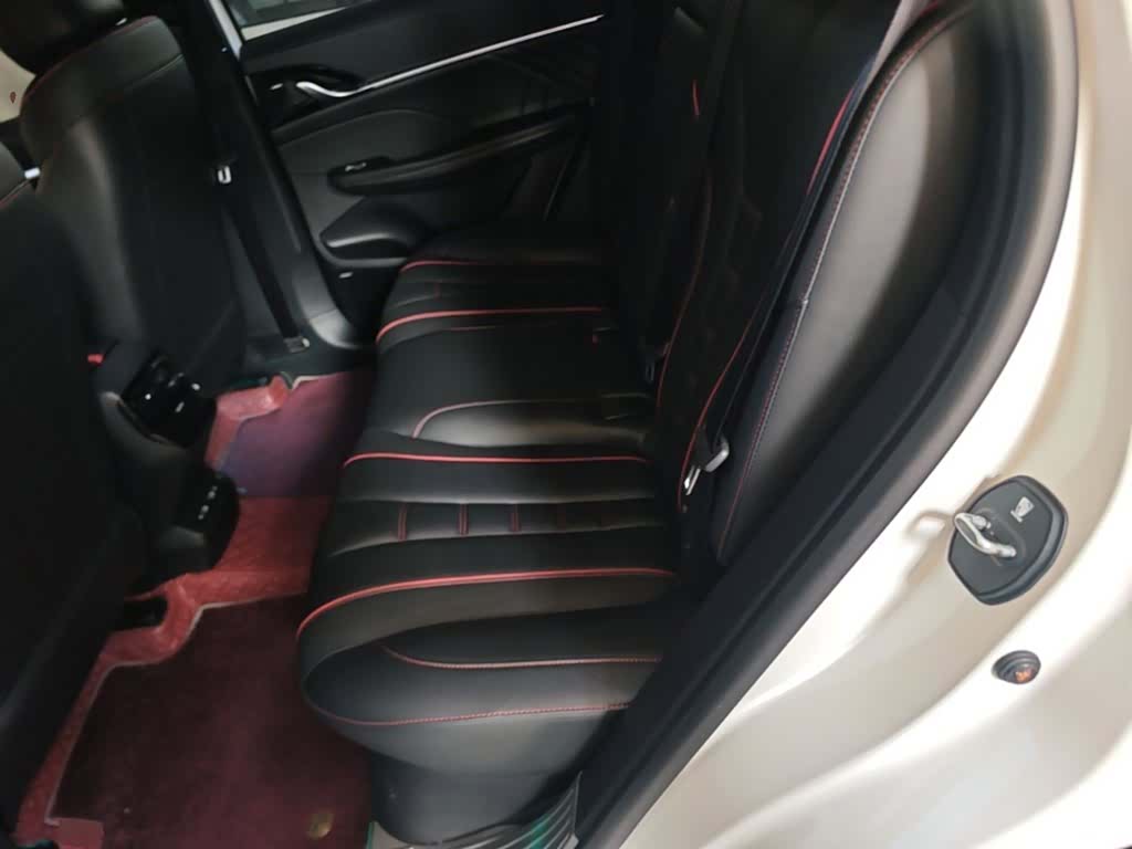 Roewe RX5, 2022 17