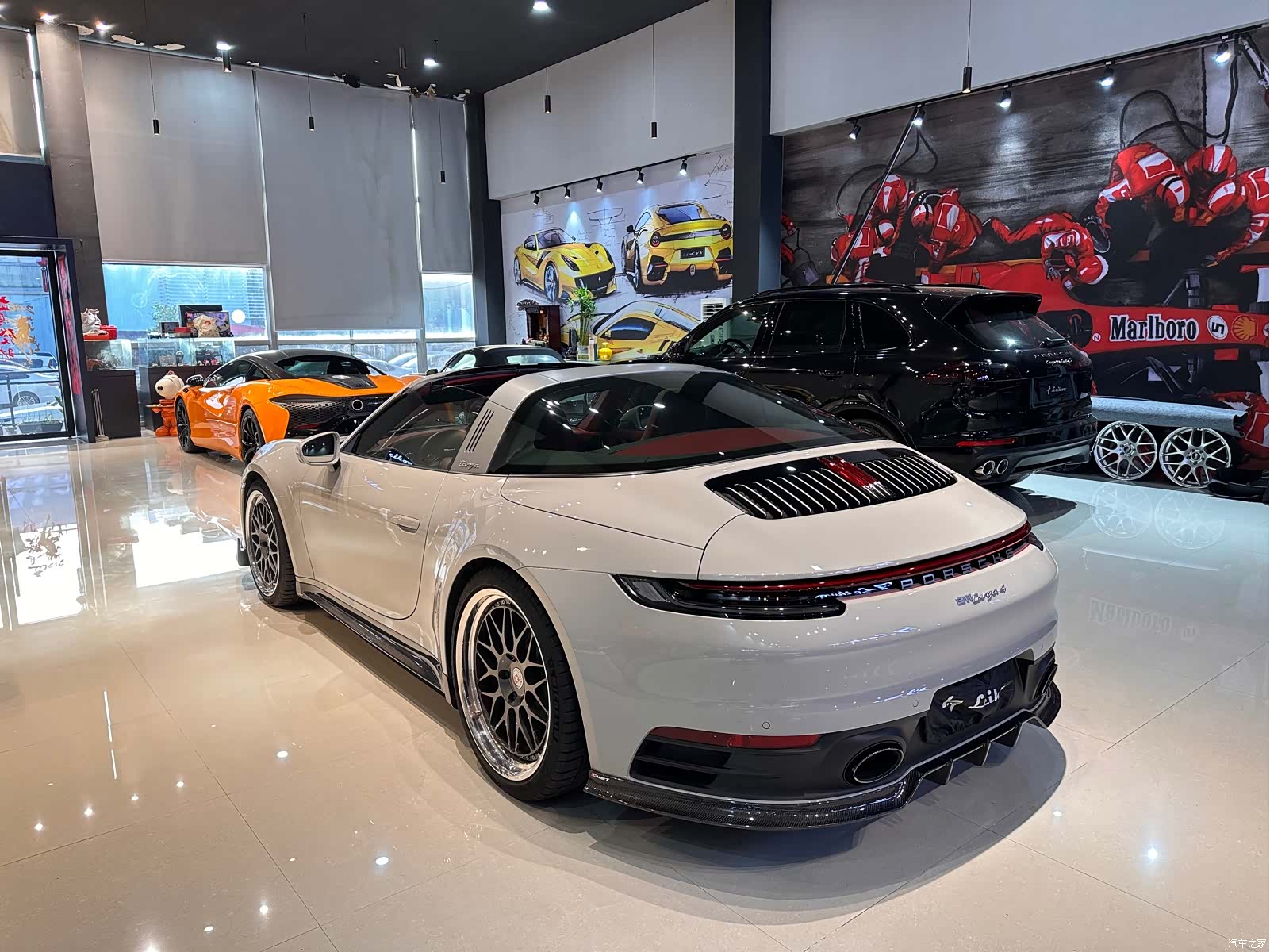 Porsche 911, 2021 21
