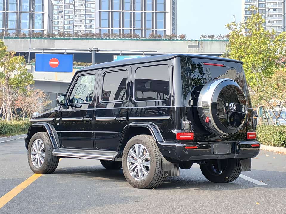 Mercedes-Benz G-class