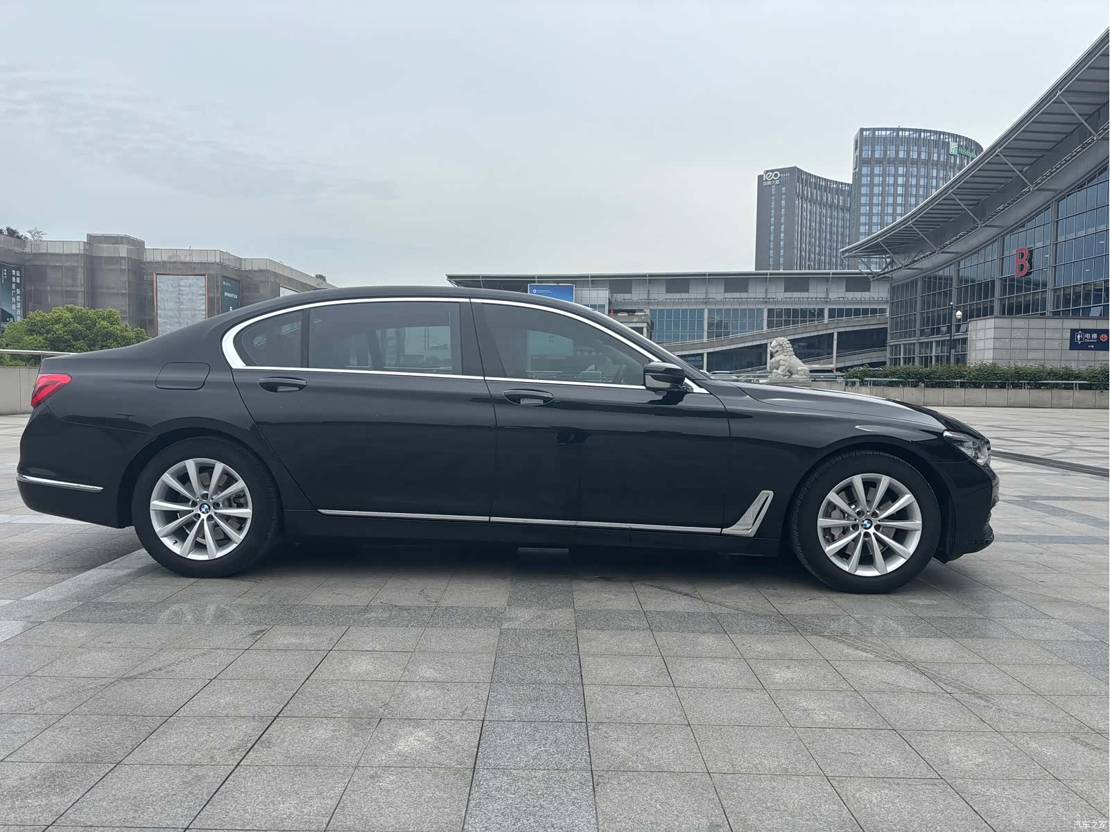 BMW 7 Series, 2017 8