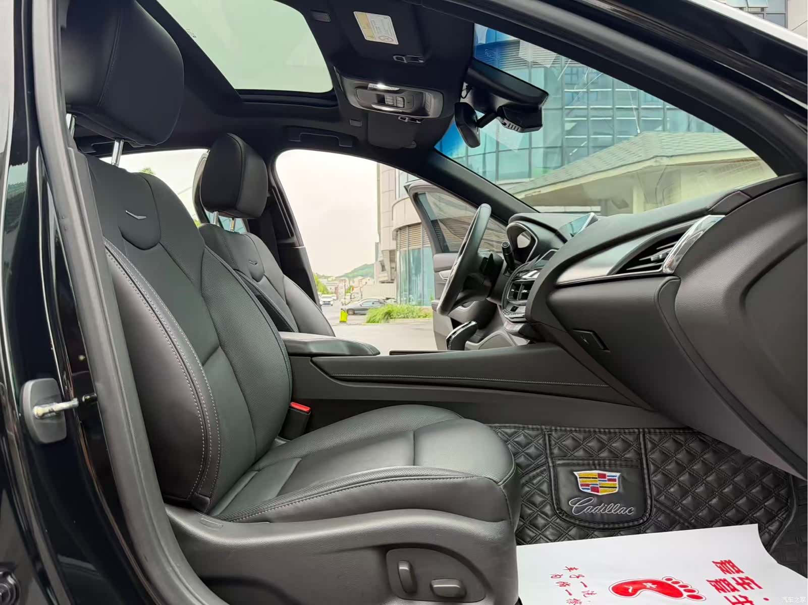 Cadillac CT5, 2022 11
