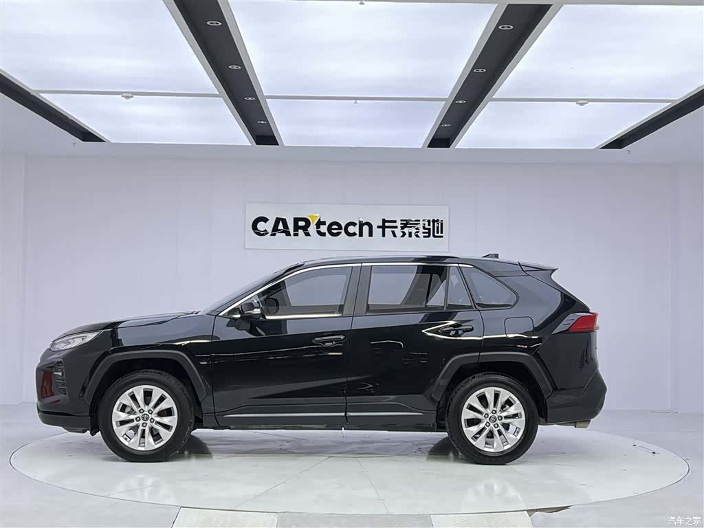 Toyota Wildlander, 2023 8