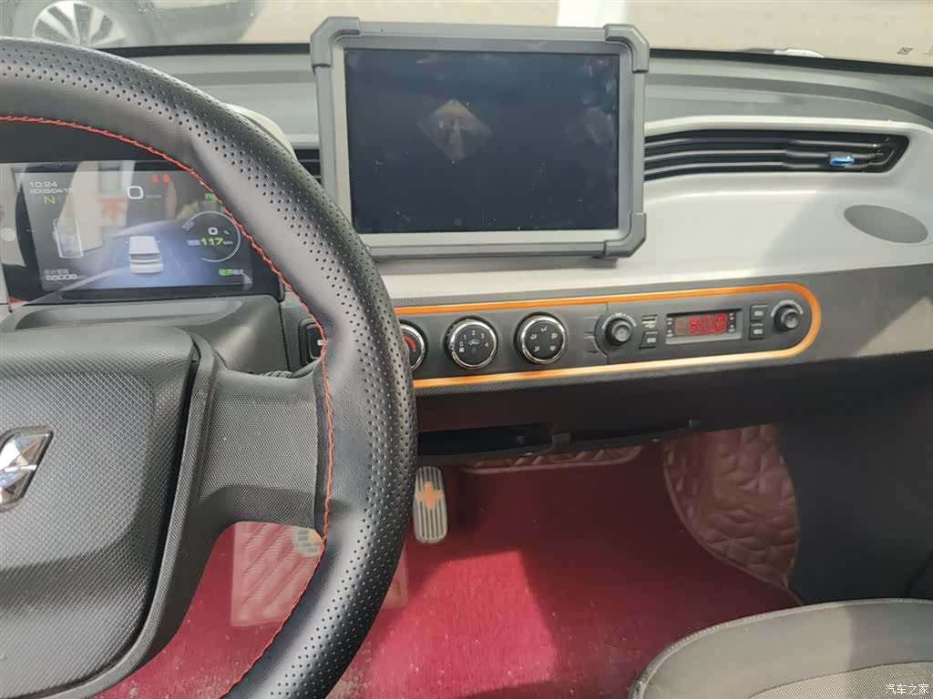 Wuling MINIEV, 2021 13