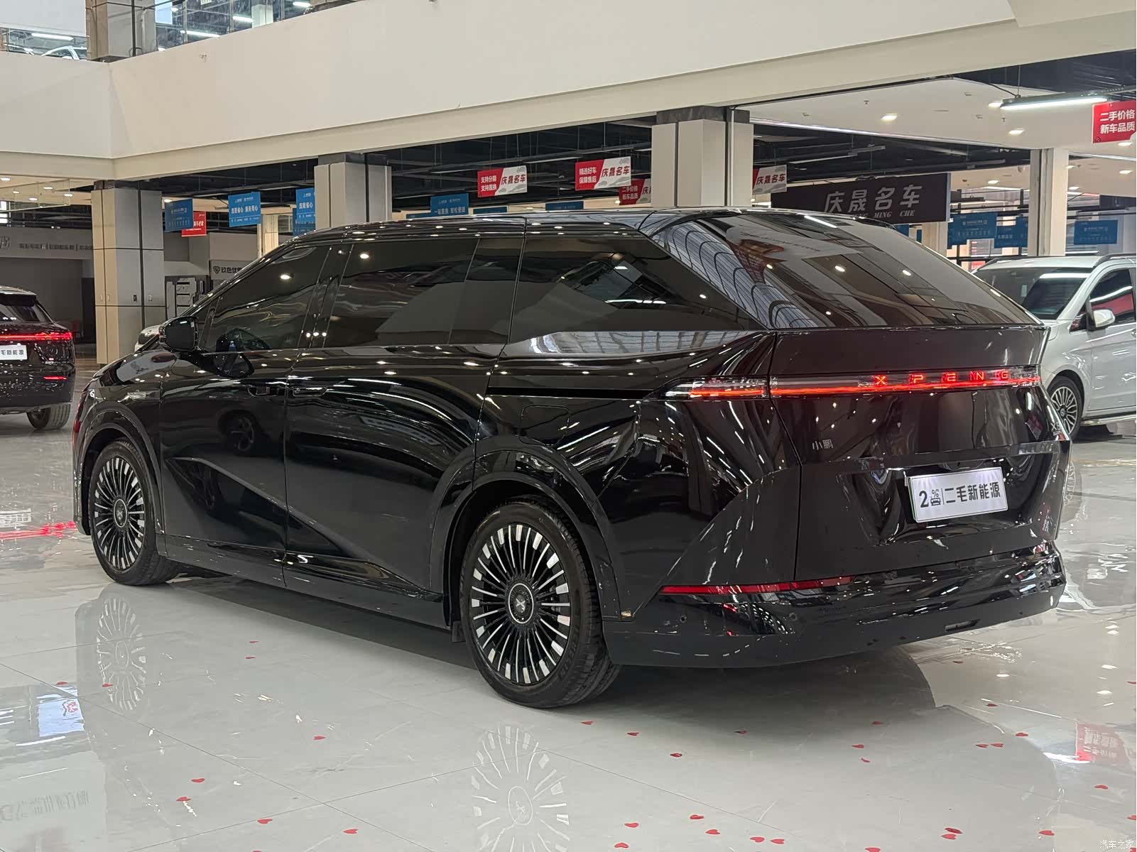 Xpeng X9, 2026 6