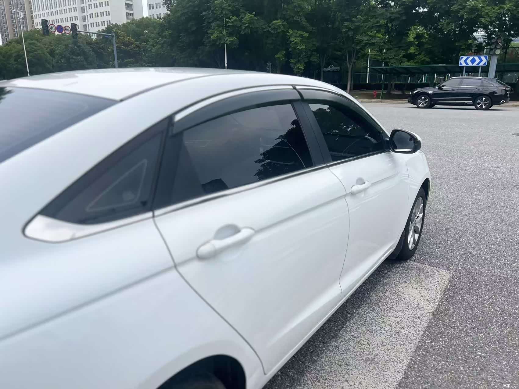 Geely Emgrand, 2017 17
