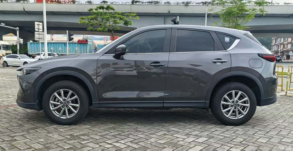 Mazda CX-5, 2023 13
