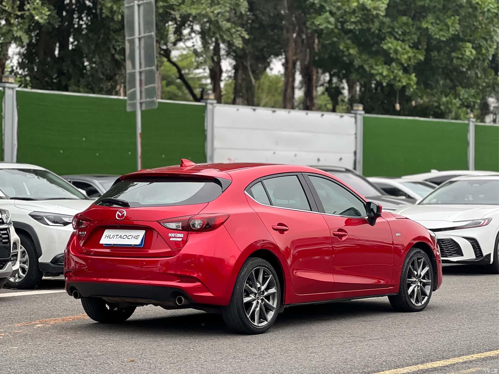 Mazda Mazda3, 2017 13