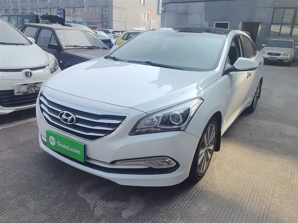 Hyundai Name picture