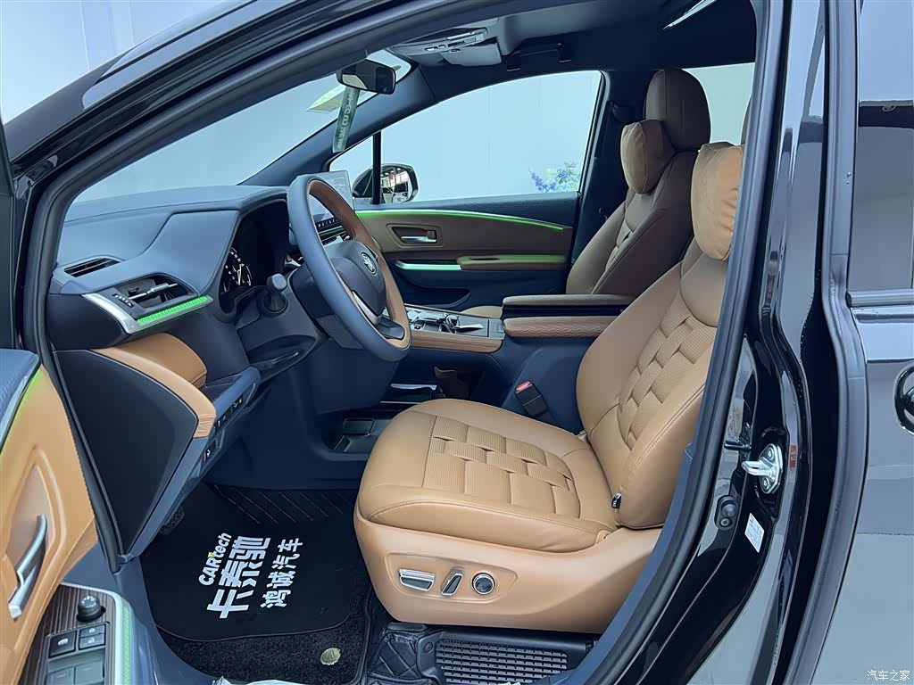 Toyota Granvia, 2024 23