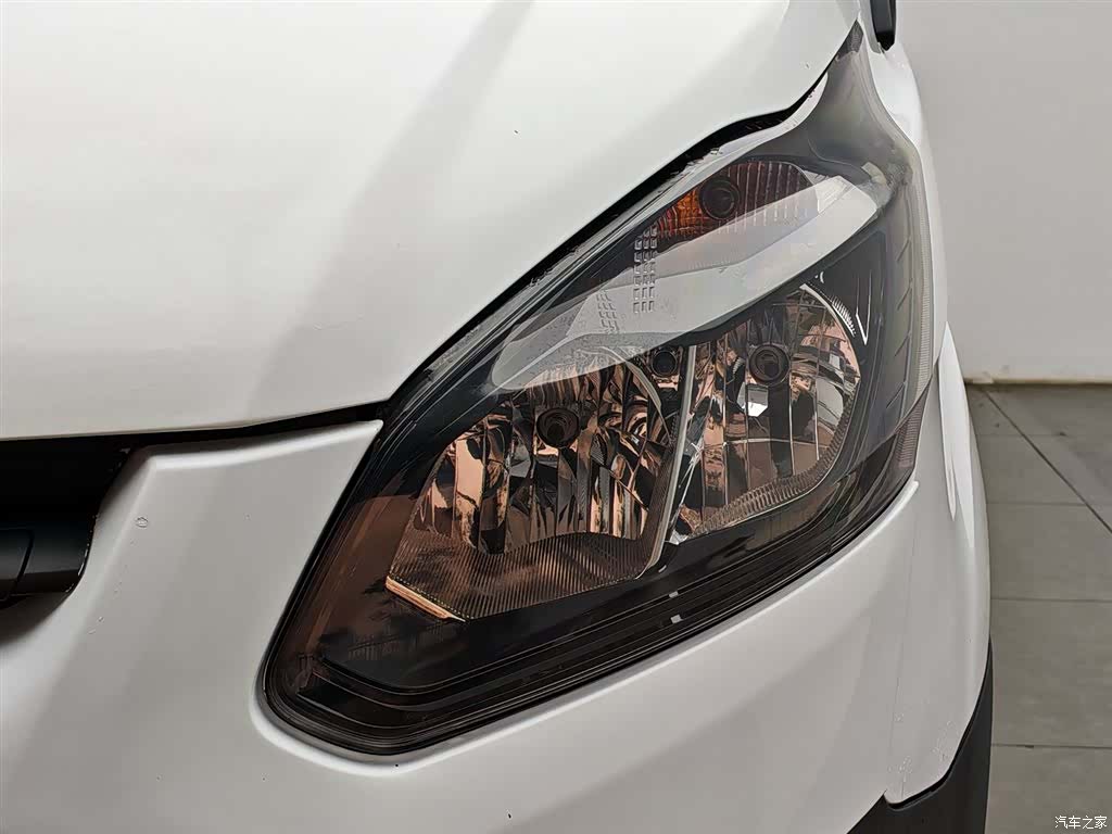 Ford 2.0TV, 2019 7