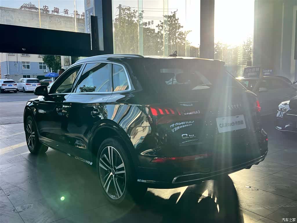 Audi Q5L, 2020 12