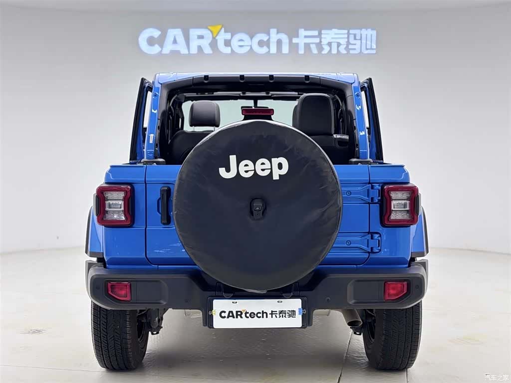 Jeep Wrangler, 2023 все фото