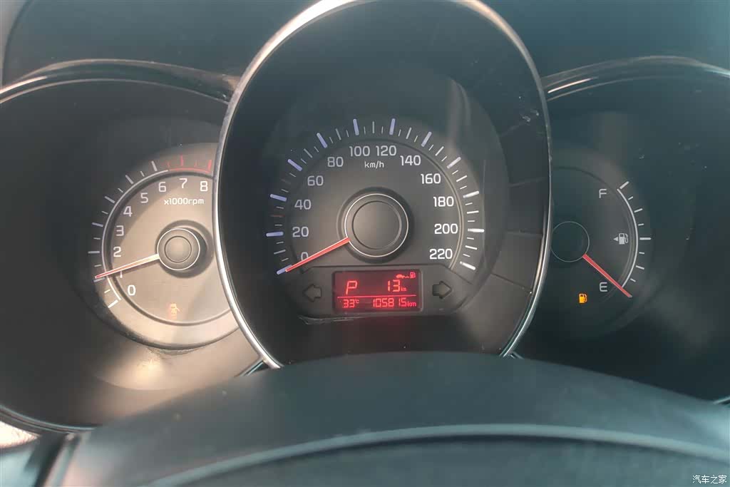 Kia K2, 2015 14