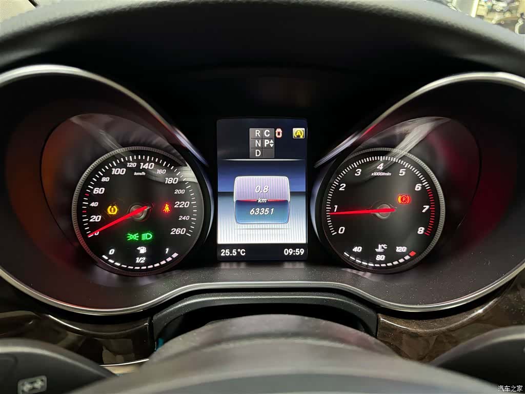Mercedes-Benz V-Class, 2020 20