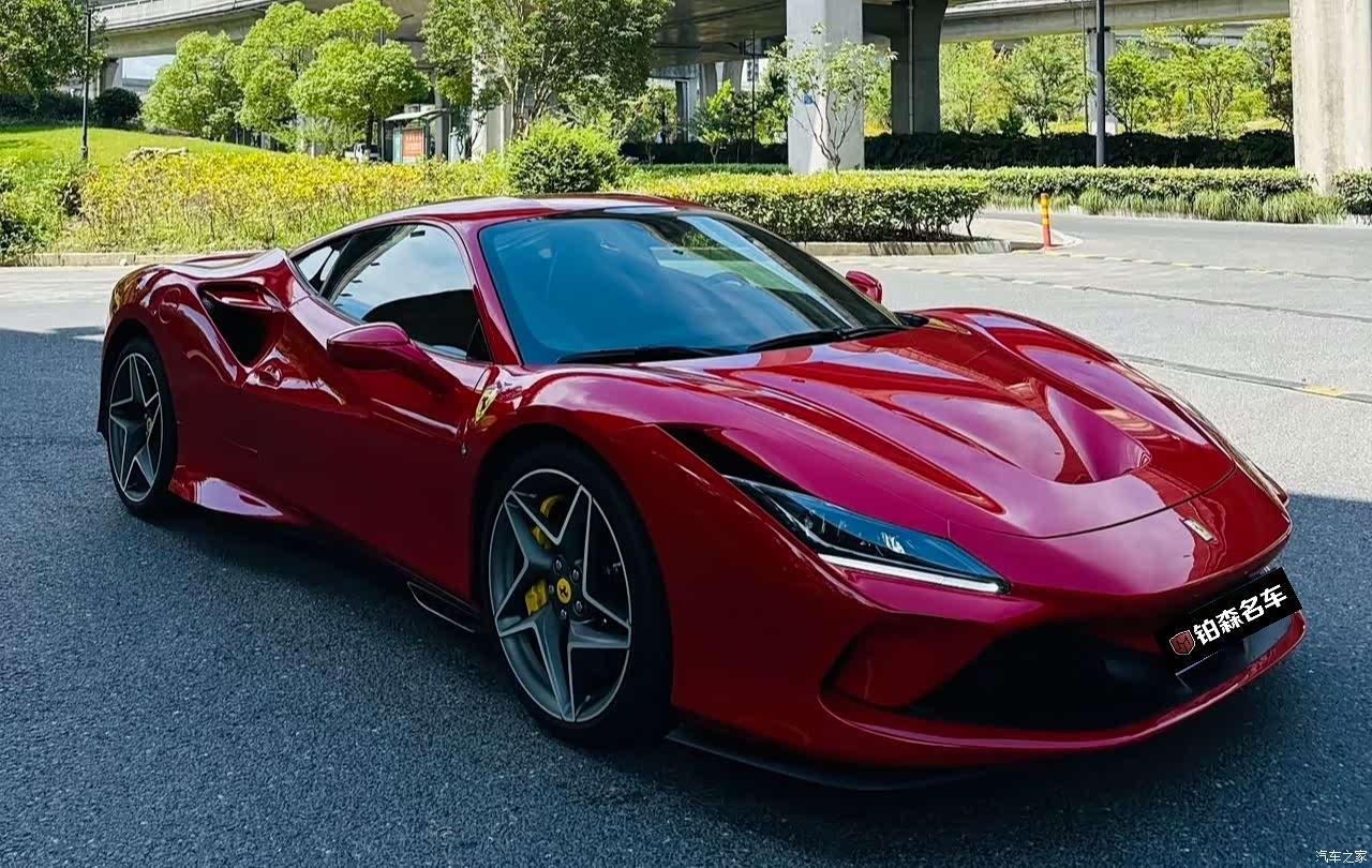 Ferrari F8, 2022 8