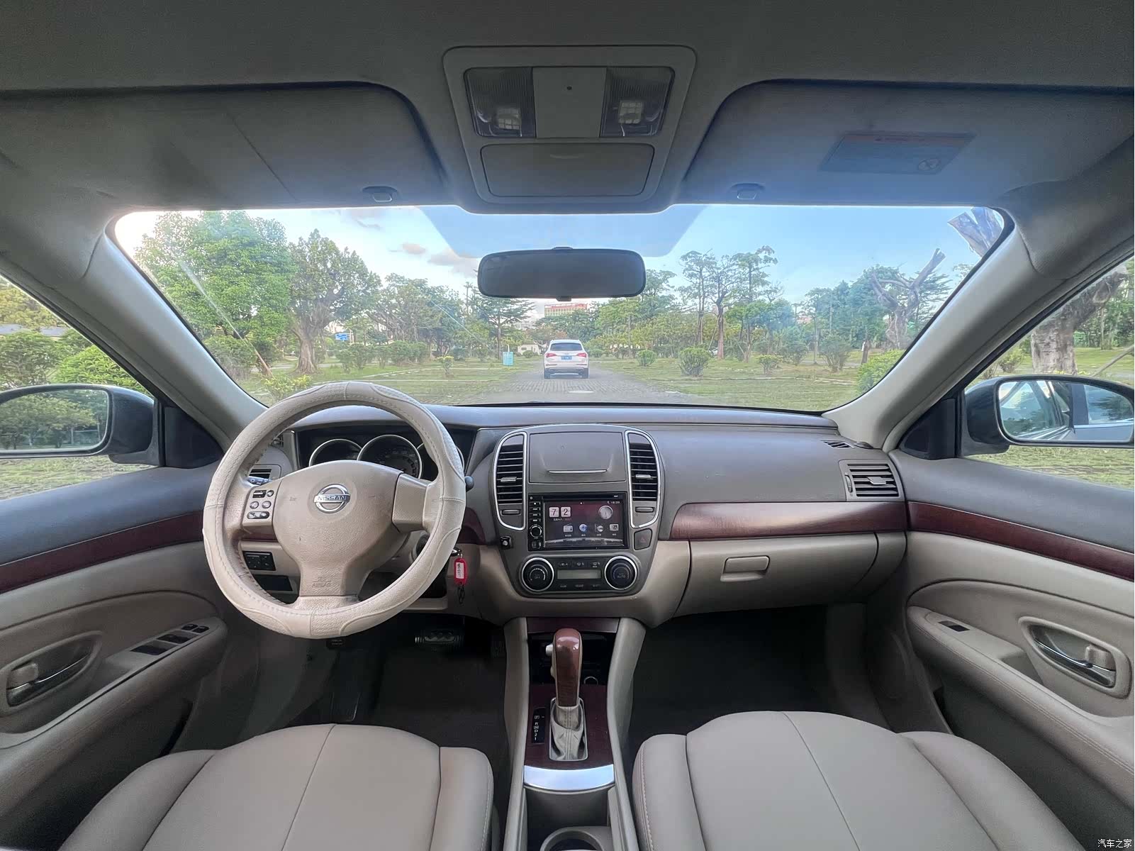 Nissan Sylphy, 2012 12