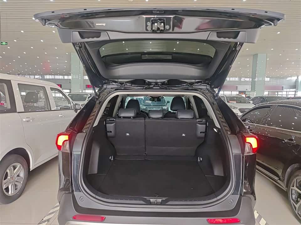 Toyota RAV4 Rongfang