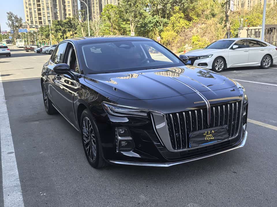Hongqi H5