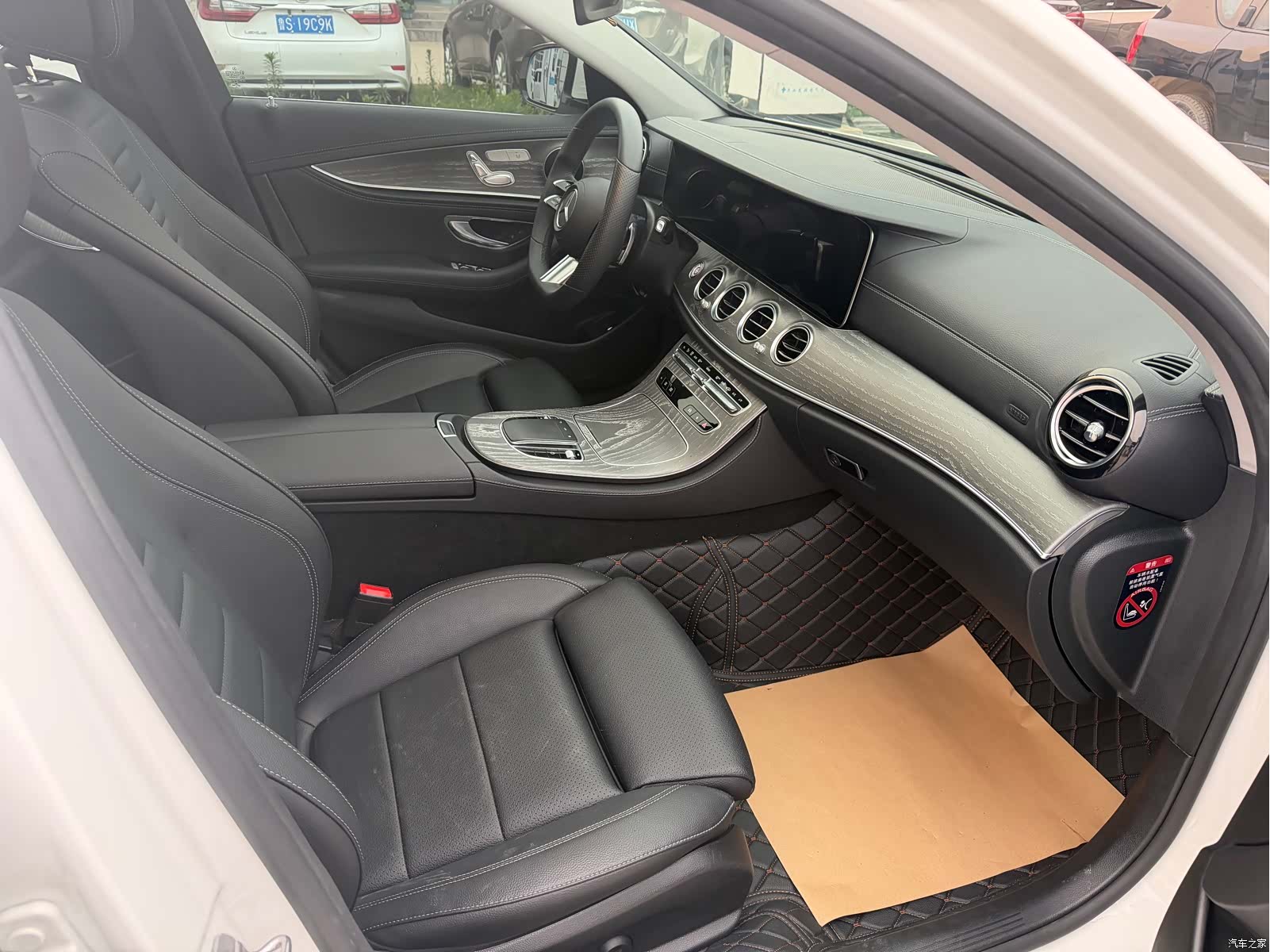 Mercedes-Benz E-Class, 2021 4