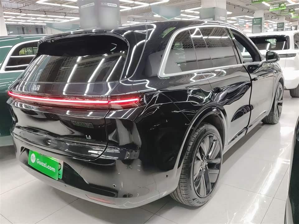 Li Auto Ideal L6