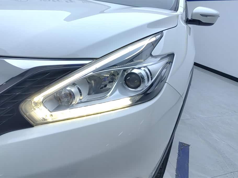 Nissan Loulan Nissan Loulan