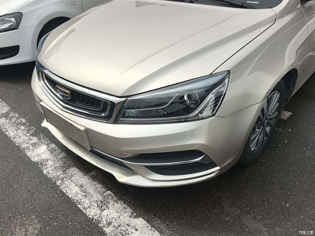 Geely Emgrand, 2018 24