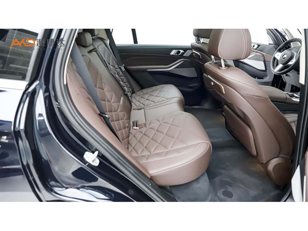 BMW X5, 2025 8