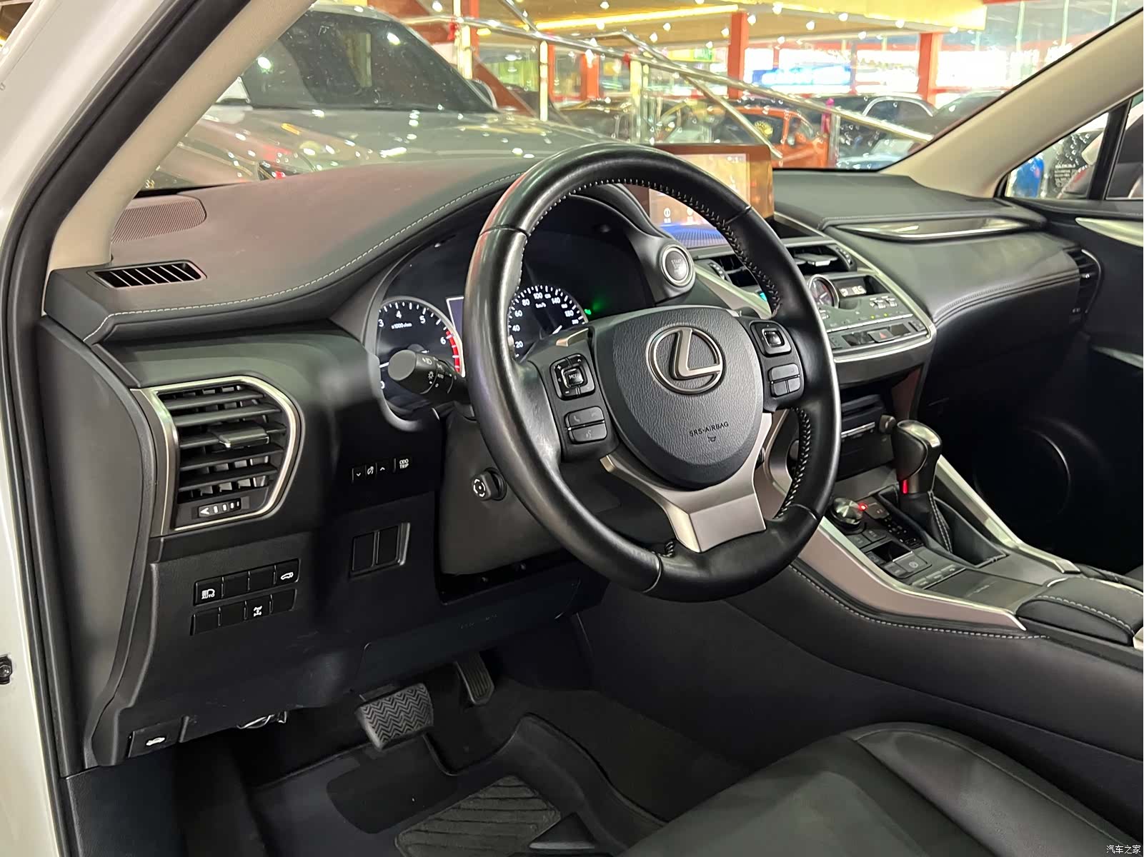 Lexus NX, 2018 7